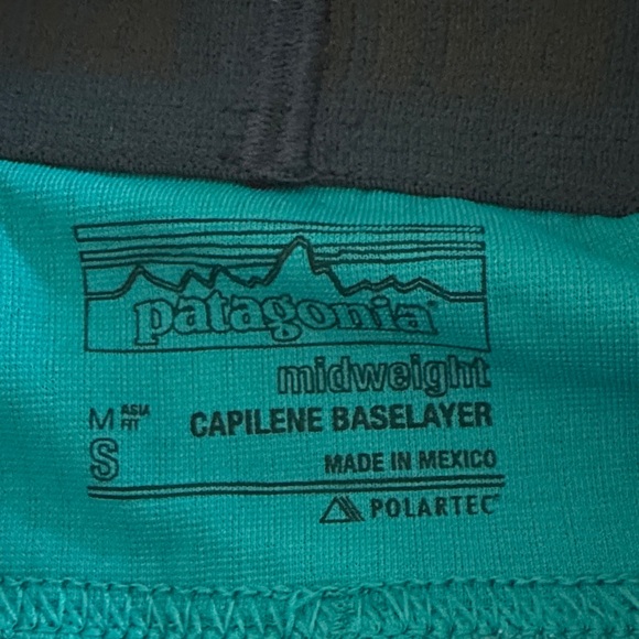Patagonia Kids Leggings in Vibrant Teal - Picture 4 of 10